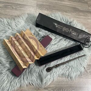 Universal Studios Harry Potter wizarding world fleur delacour collectible wand